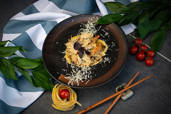 Тальятелле с курицей и грибами